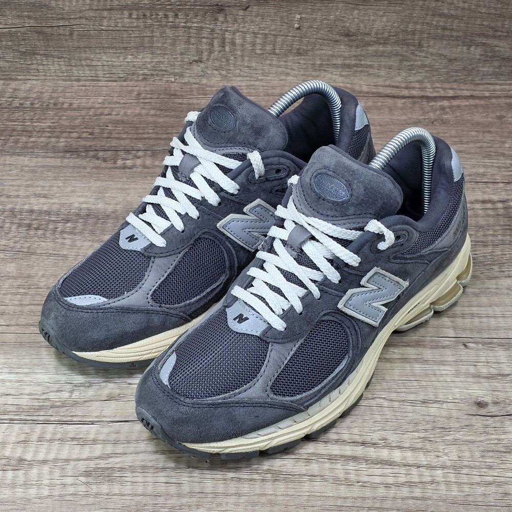 New Balance 2002R Men's Size 6.5 Women's Size 8 Gray Suede Cream Shoes M2002RHO - Picture 7 of 10